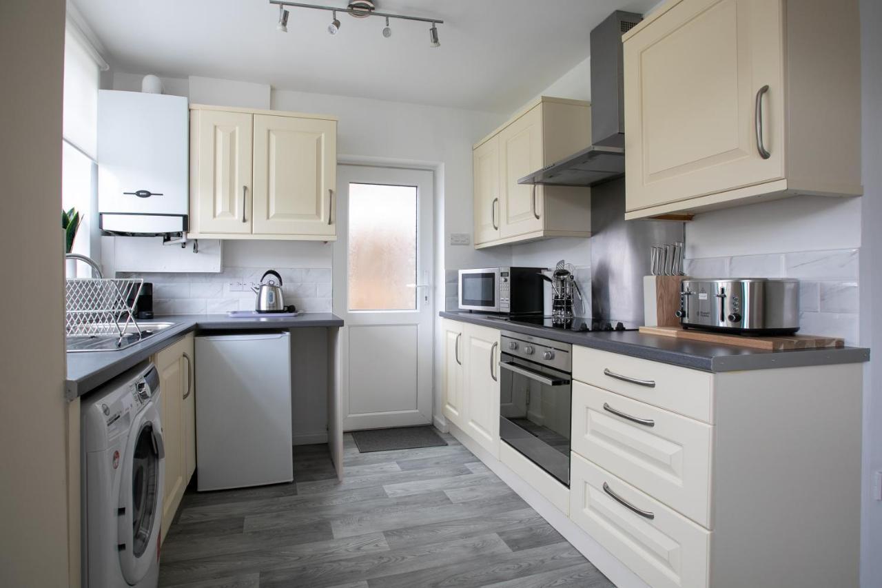 Ludlow Drive 3 Bed Contractor Family Town House In Melton Mowbray Exterior photo